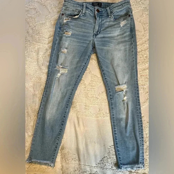 Abercrombie & Fitch Denim - Abercrombie & Fitch Womens Harper Super Skinny Distressed Jeans A&F